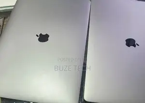 New Laptop Apple MacBook 2019 16GB Intel Core i7 SSD 256GB