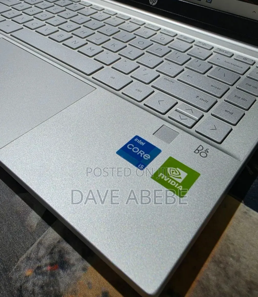 New Laptop HP Pavilion 14 16GB Intel Core i5 SSD 512GB