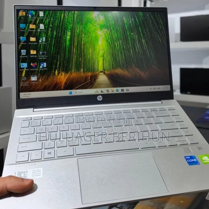 New Laptop HP Pavilion 14 16GB Intel Core i5 SSD 512GB