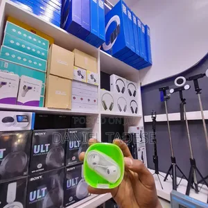Product: Rugas Earphone