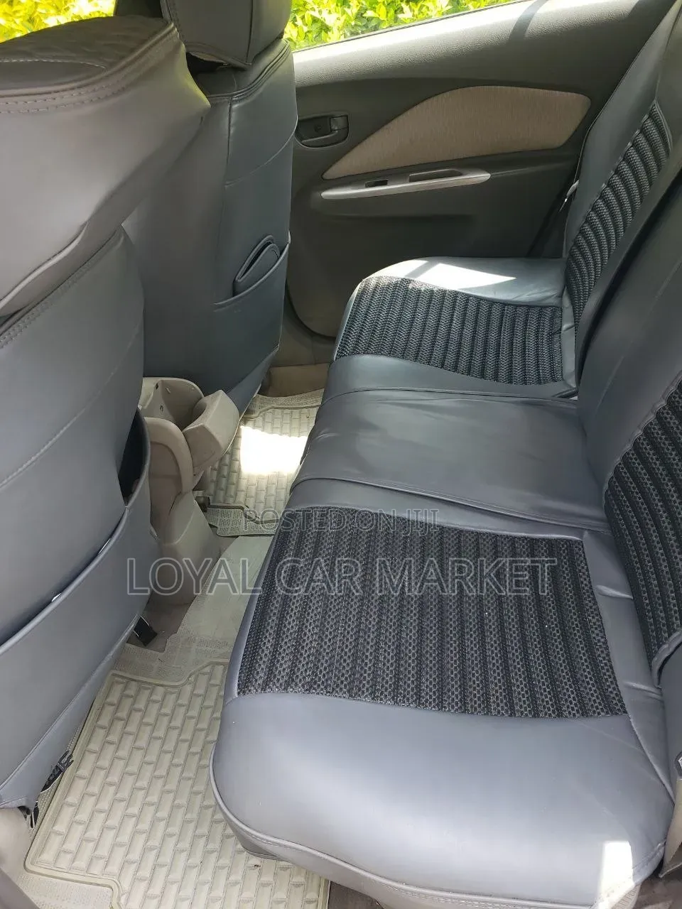 Toyota Yaris 2009 White