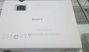 Sonysony Projector Model Name VPL-Dx100 With Bag Remote