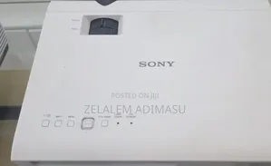 Sonysony Projector Model Name VPL-Dx100 With Bag Remote