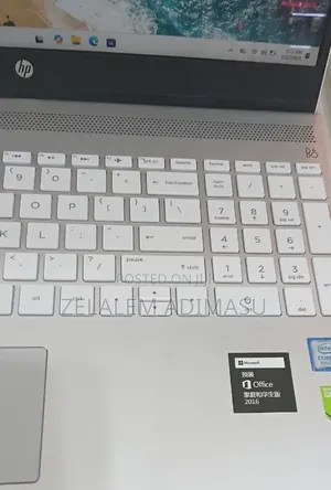 New Laptop HP Pavilion 15 16GB Intel Core i7 SSD 512GB