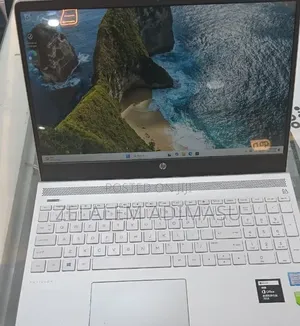 New Laptop HP Pavilion 15 16GB Intel Core i7 SSD 512GB