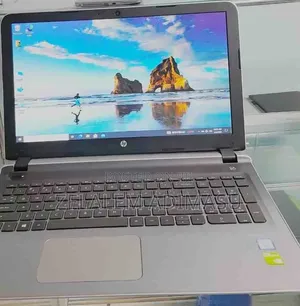 New Laptop HP Pavilion 15 8GB Intel Core i7 SSD 512GB