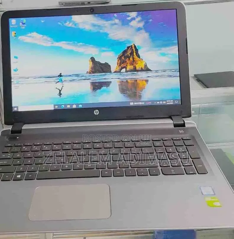 New Laptop HP Pavilion 15 8GB Intel Core i7 SSD 512GB