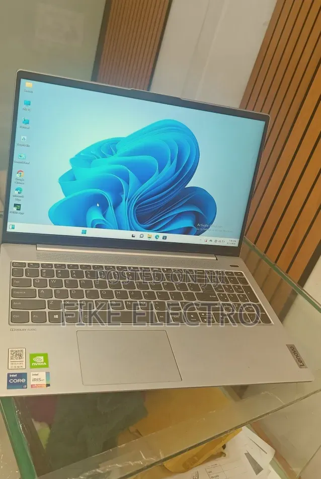 New Laptop Lenovo IdeaPad S530 16GB Intel Core i7 SSD 512GB