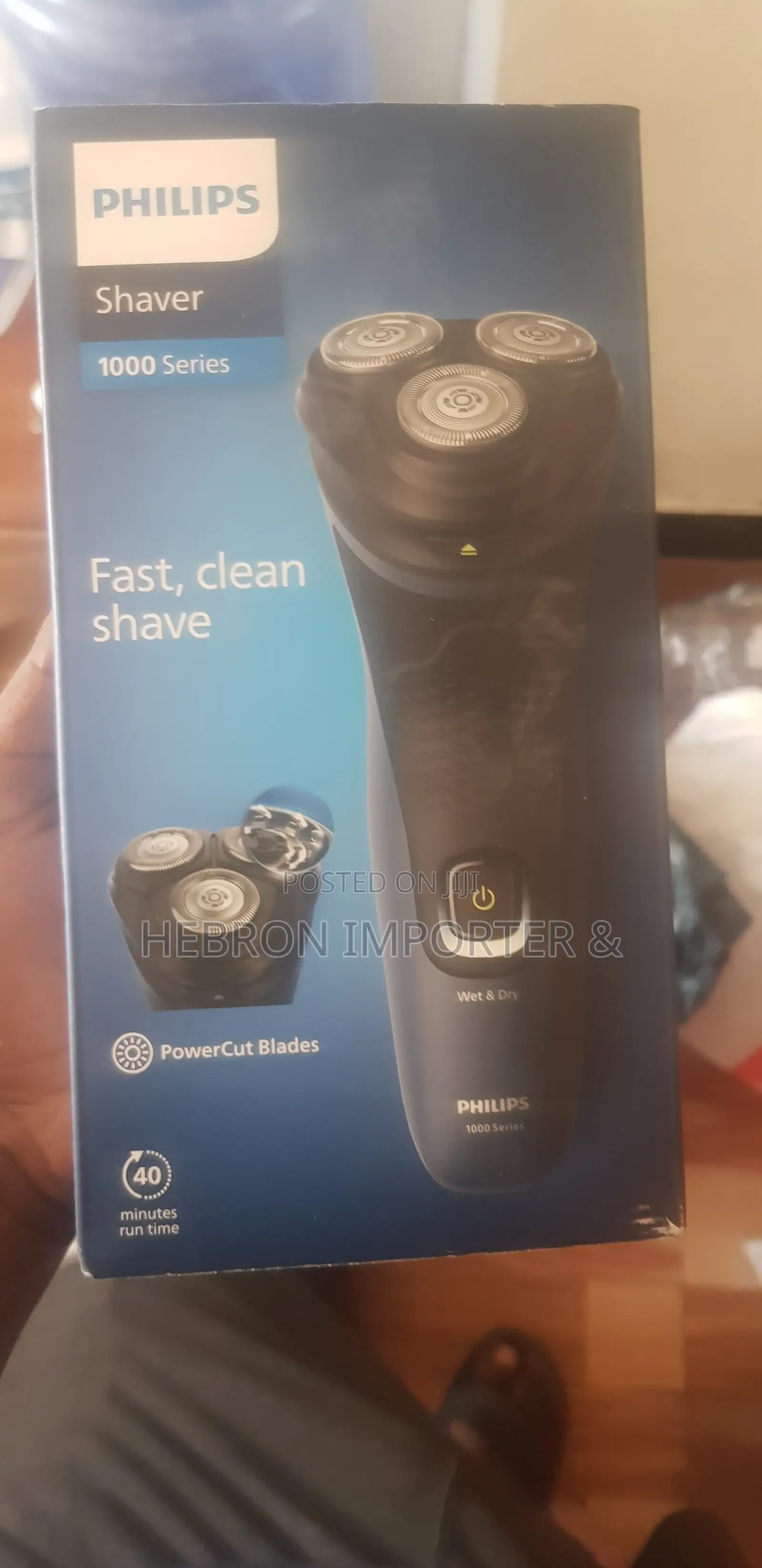 Philips Shaver 1000 Series - Electric Wet Dry Razor