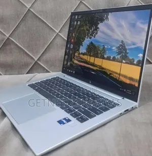 New Laptop HP EliteBook 830 G9 16GB Intel Core i5 SSD 512GB