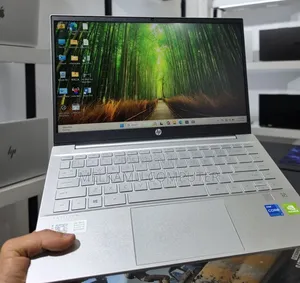 New Laptop HP Pavilion 14 16GB Intel Core i5 SSD 512GB
