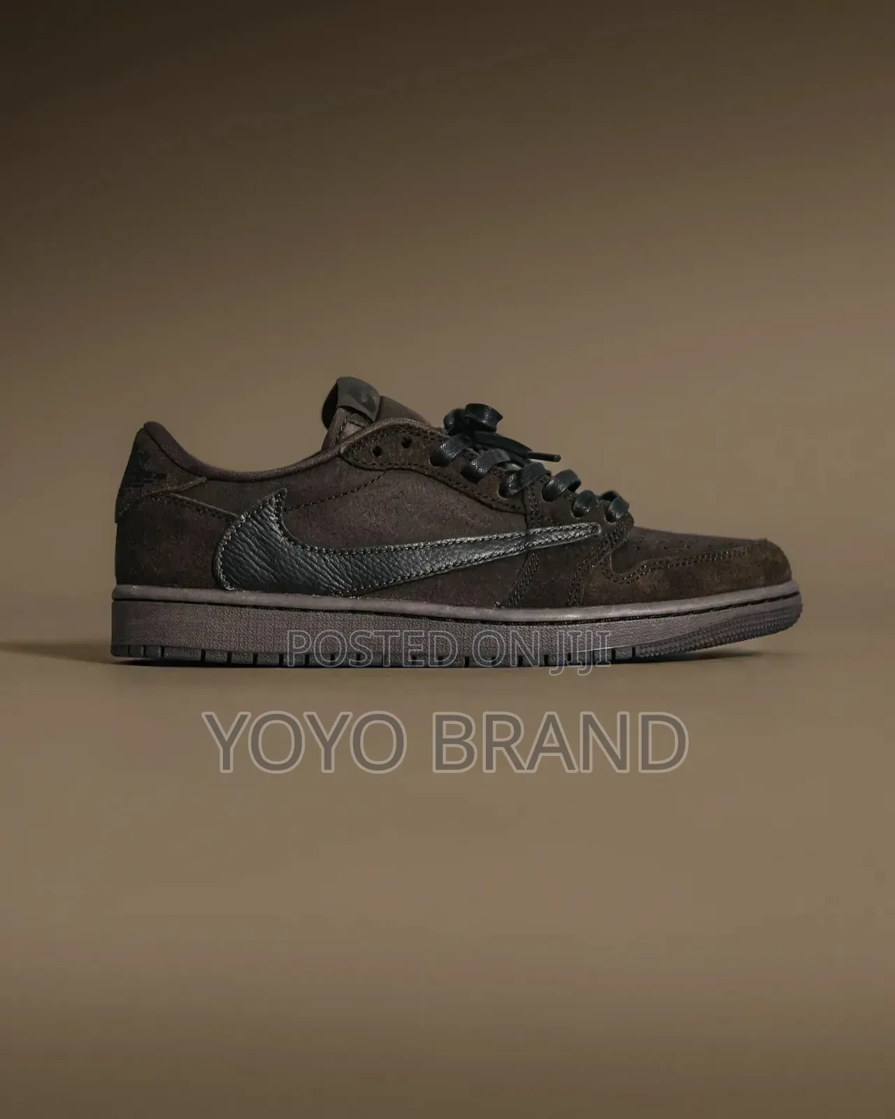 Air Jordan 1 Low X Travis Scott "Velvet Brown