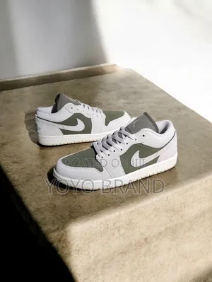 Nike Air Jordan 1 Low Se Medium Olive/Sail