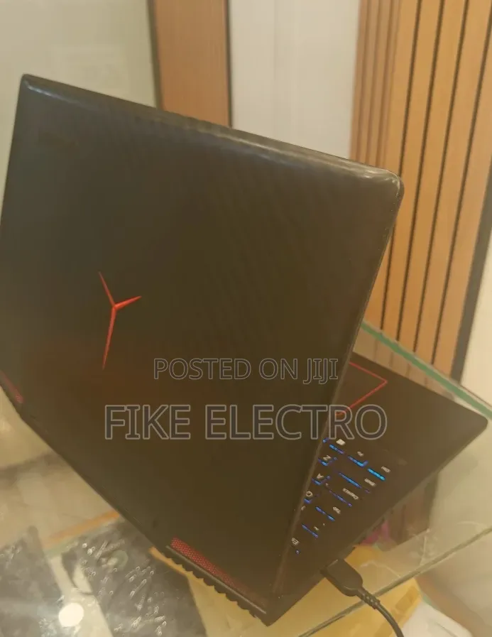 Laptop Lenovo Legion Pro 7 16GB Intel Core i7 SSD 1T