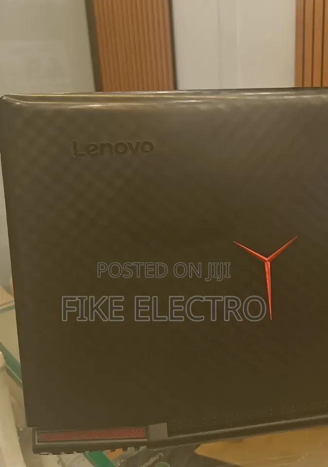 Laptop Lenovo Legion Pro 7 16GB Intel Core i7 SSD 1T
