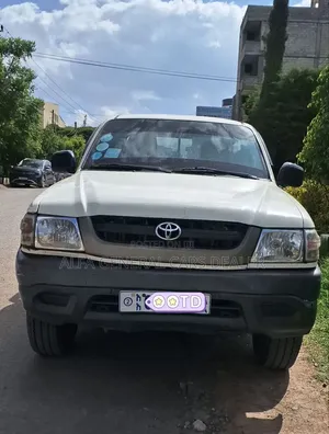 Toyota Hilux 2004