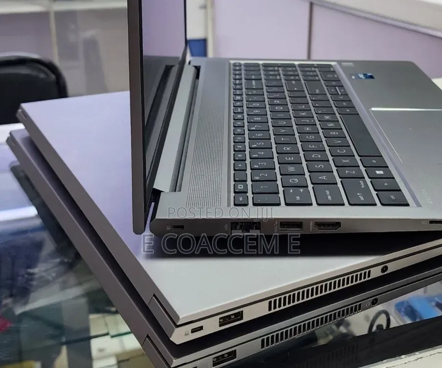New Laptop HP 32GB Intel Core i9 SSD 512GB