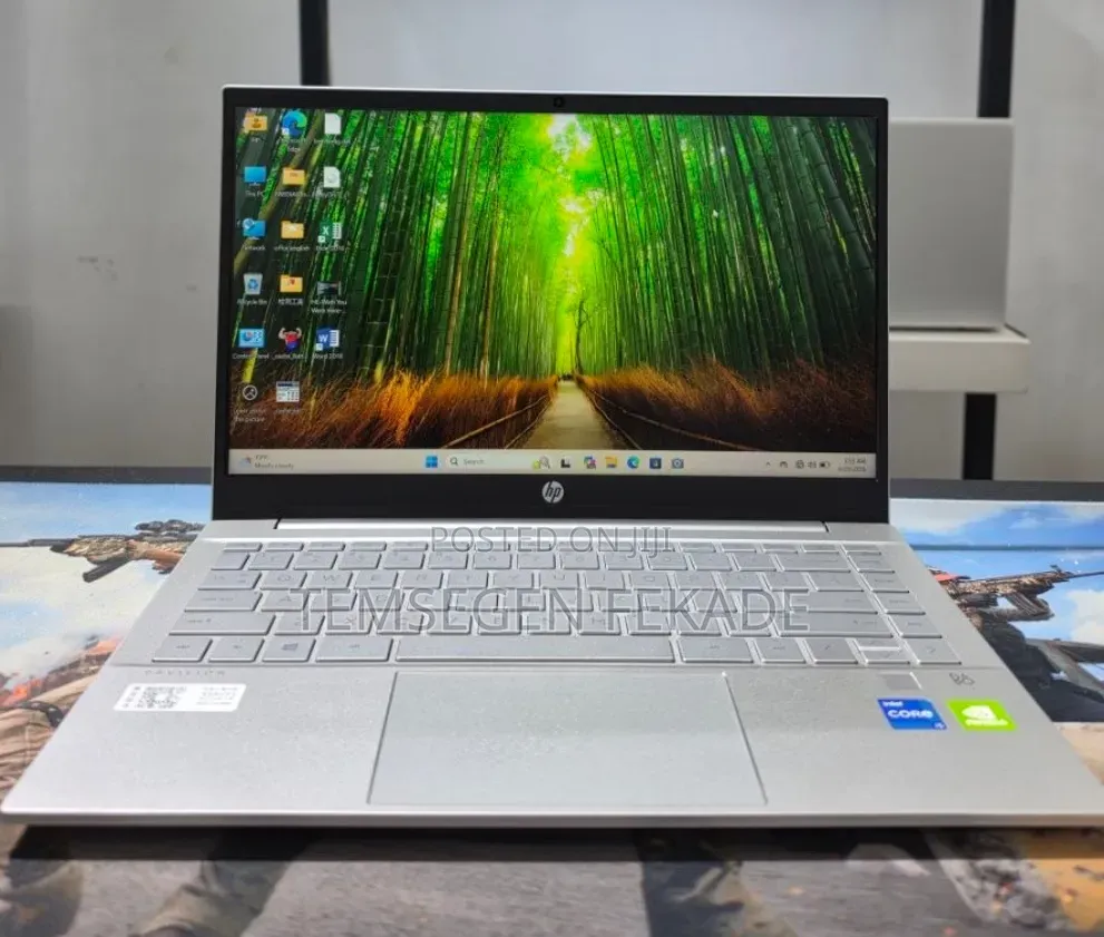 New Laptop HP Pavilion 14 16GB Intel Core i5 SSD 512GB