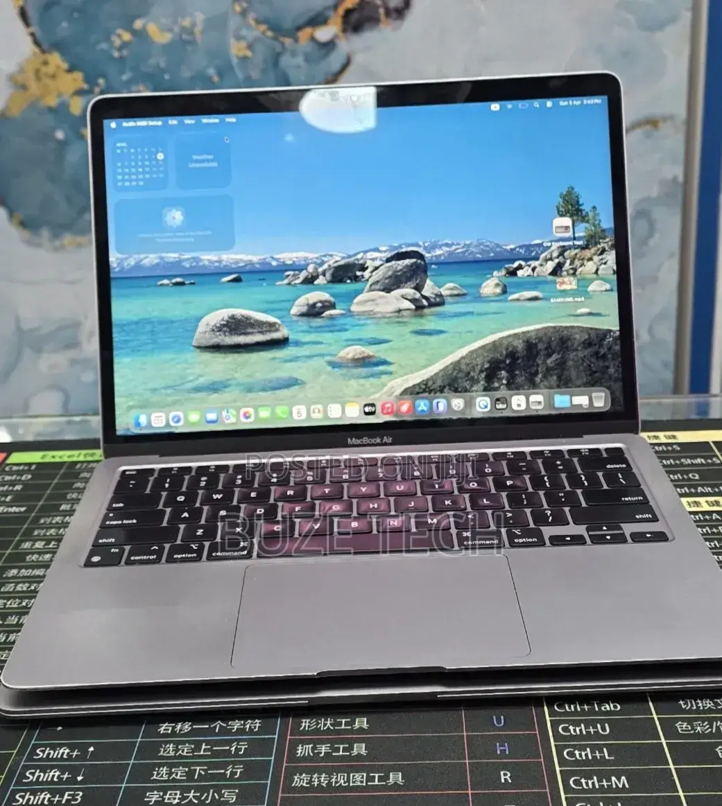 New Laptop Apple MacBook Air 2020 M1 8GB Apple M1 SSD 256GB