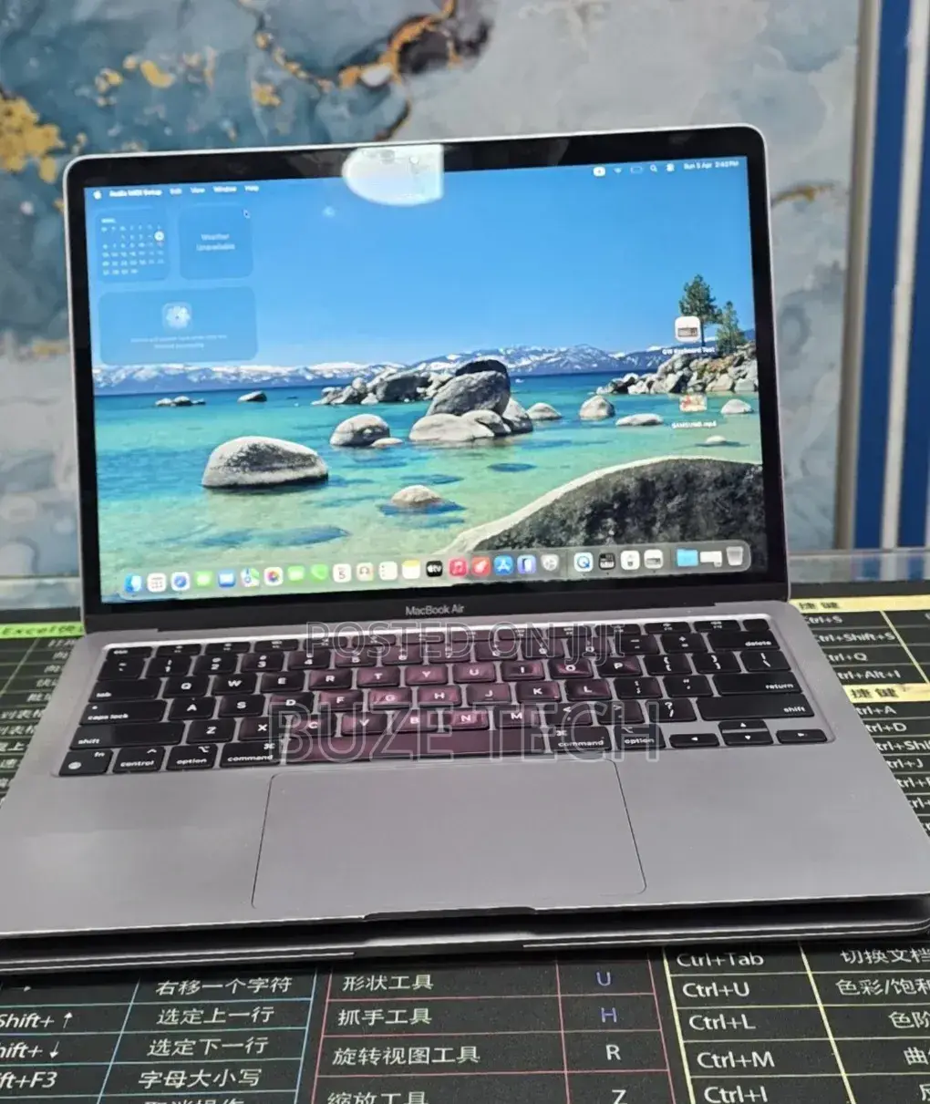 New Laptop Apple MacBook Air 2020 M1 8GB Apple M1 SSD 256GB