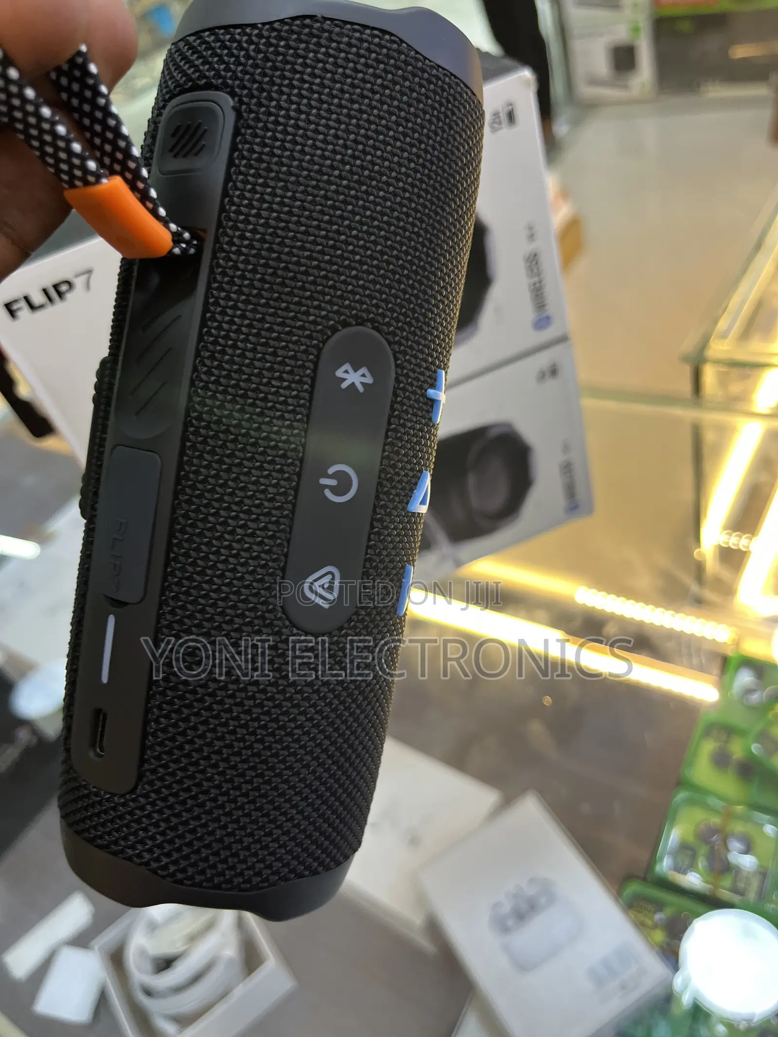 JBL Flip 7 Portable Wireless Bluetooth Speaker