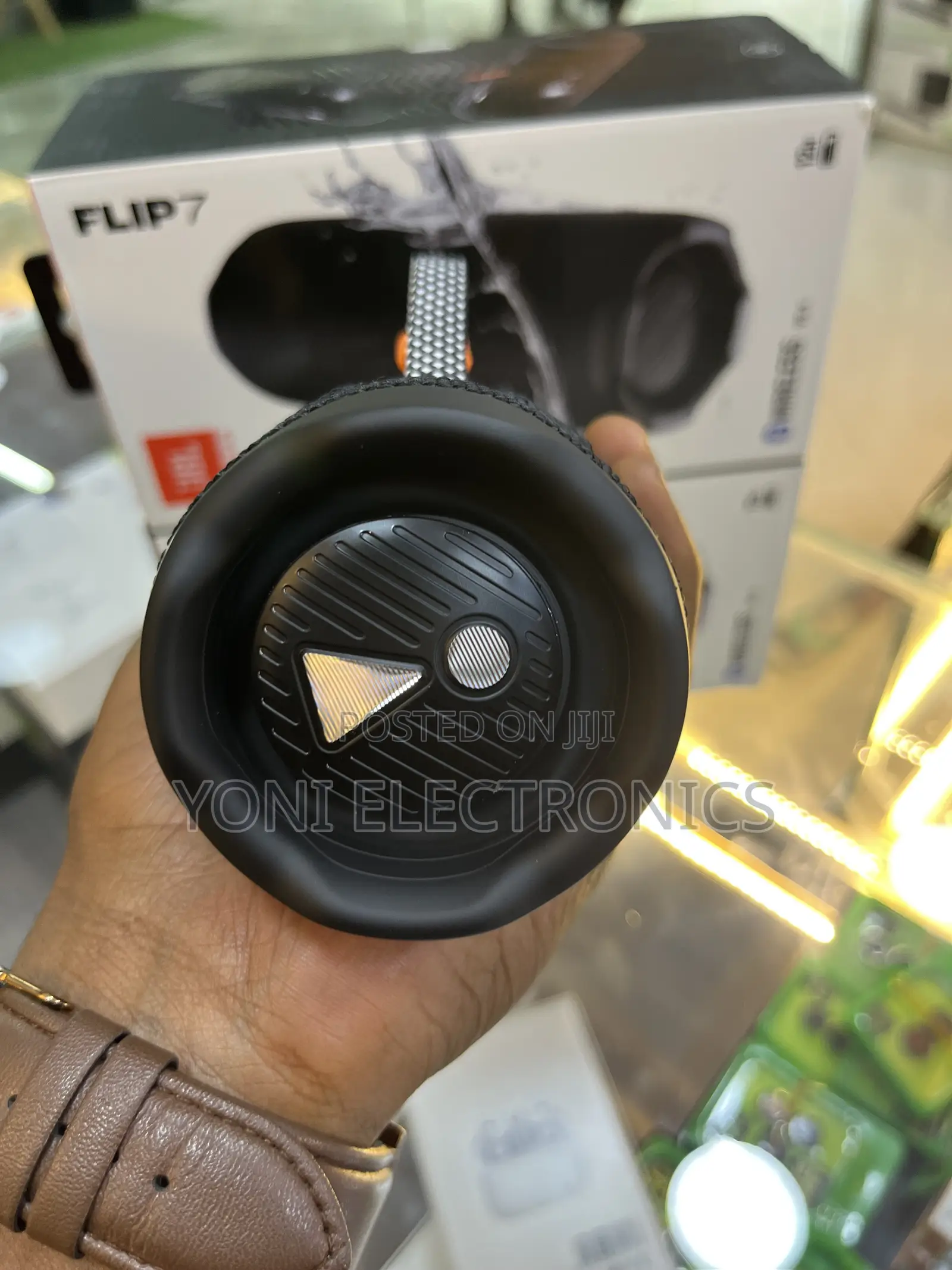 JBL Flip 7 Portable Wireless Bluetooth Speaker