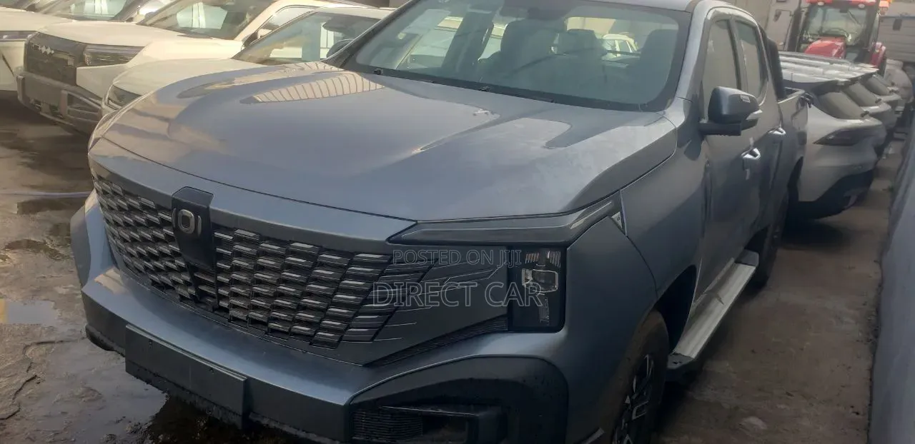 New Changan Hunter Plus 2.0 Petrol 4x4 2025 Silver