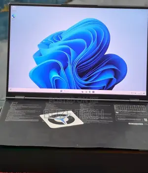 New Laptop Lenovo Legion 9 32GB AMD Ryzen 9 SSD 1T