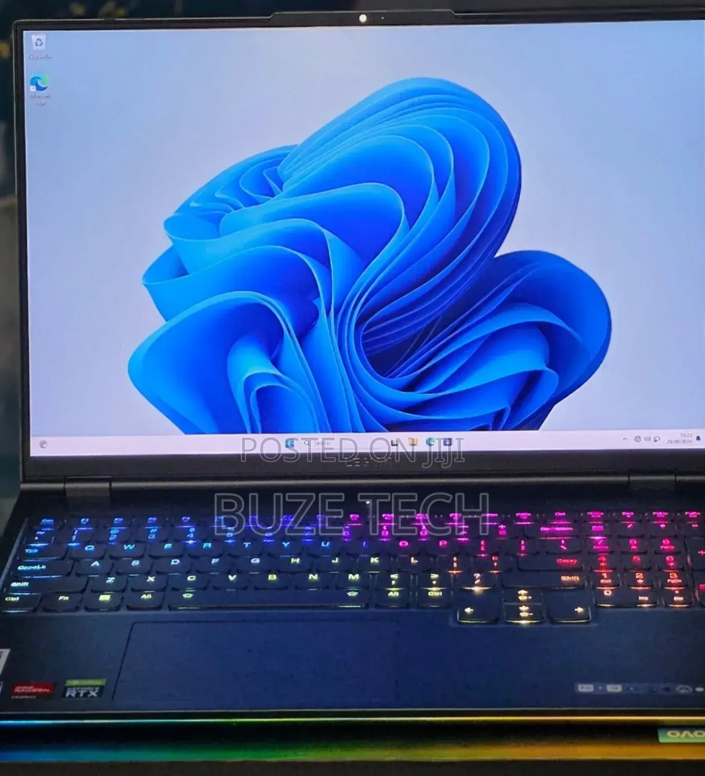 New Laptop Lenovo Legion 9 32GB AMD Ryzen 9 SSD 1T
