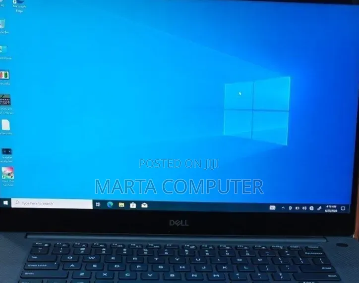 New Laptop Dell XPS 15 16GB Intel Core i7 SSD 512GB