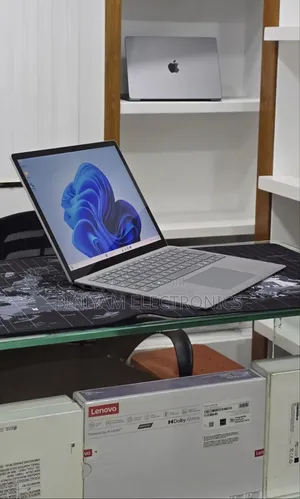 New Laptop Microsoft Surface Laptop 4 16GB Intel Core i5 SSD 512GB