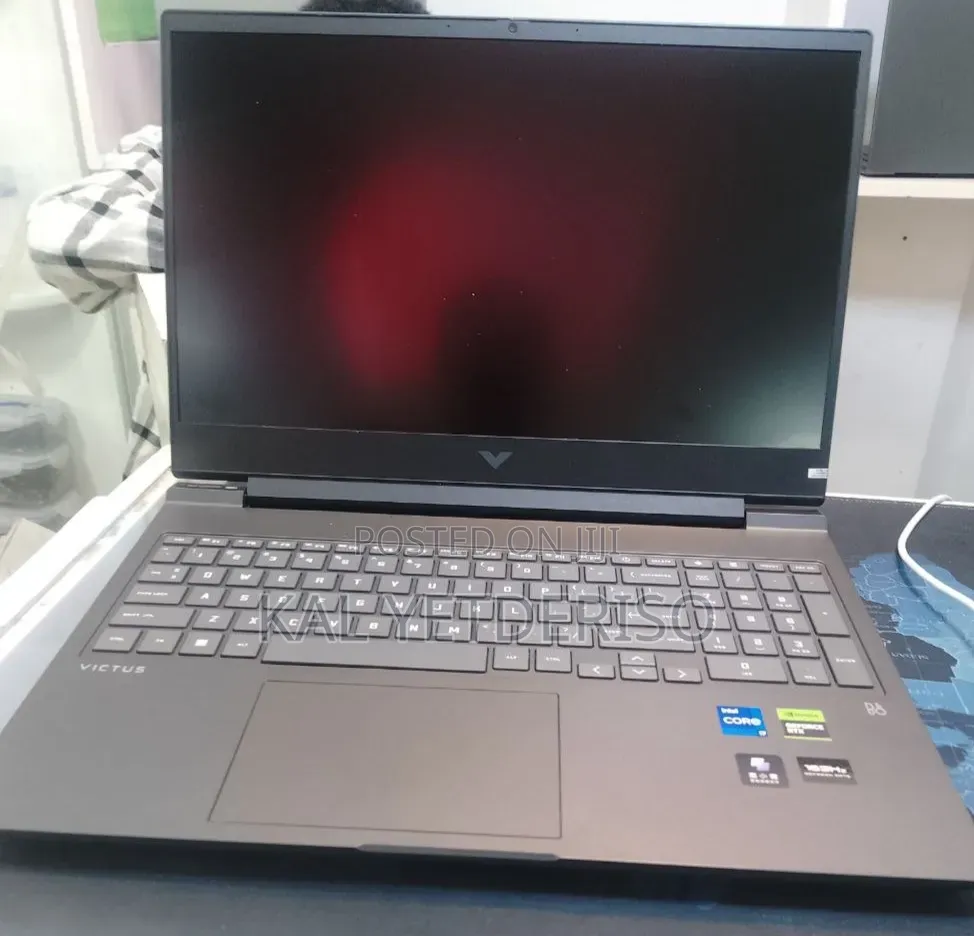New Laptop HP 16GB Intel Core i7 SSD 1T