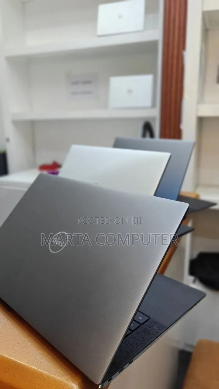 New Laptop Dell Latitude 5550 16GB Intel Core i7 SSD 512GB
