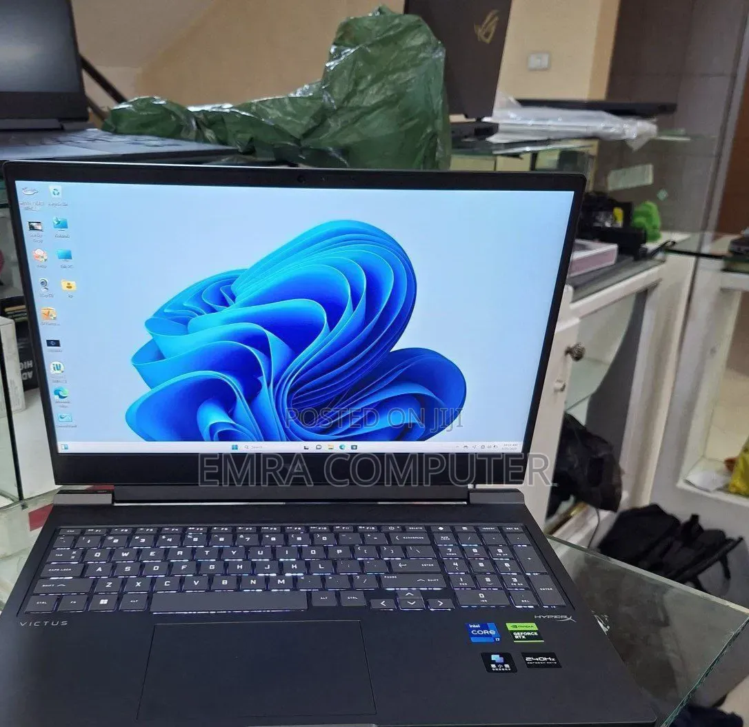 New Laptop HP 16GB Intel Core i7 SSD 1T