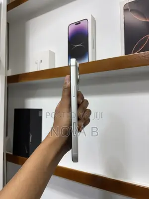 New Apple iPhone 17 Pro Max 256 GB Silver