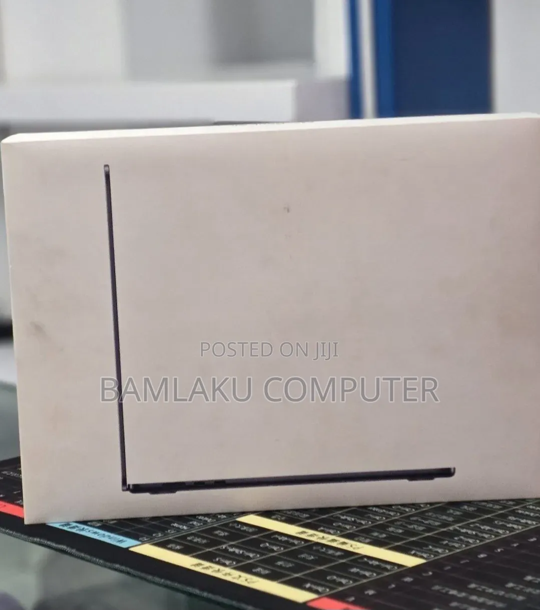 New Laptop Apple MacBook Air 2025 M4 16GB Apple M4 SSD 256GB