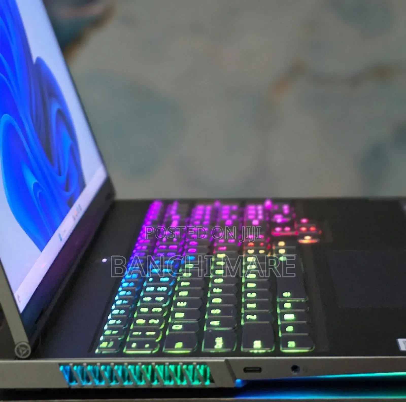 New Laptop Lenovo Legion 9 32GB AMD Ryzen 9 SSD 1T