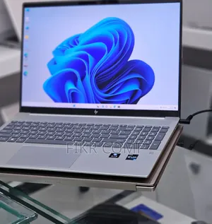 New Laptop HP Pavilion 15 16GB Intel Core i7 SSD 1T