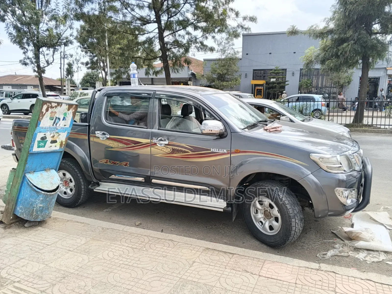 Toyota Hilux 2015 Gray
