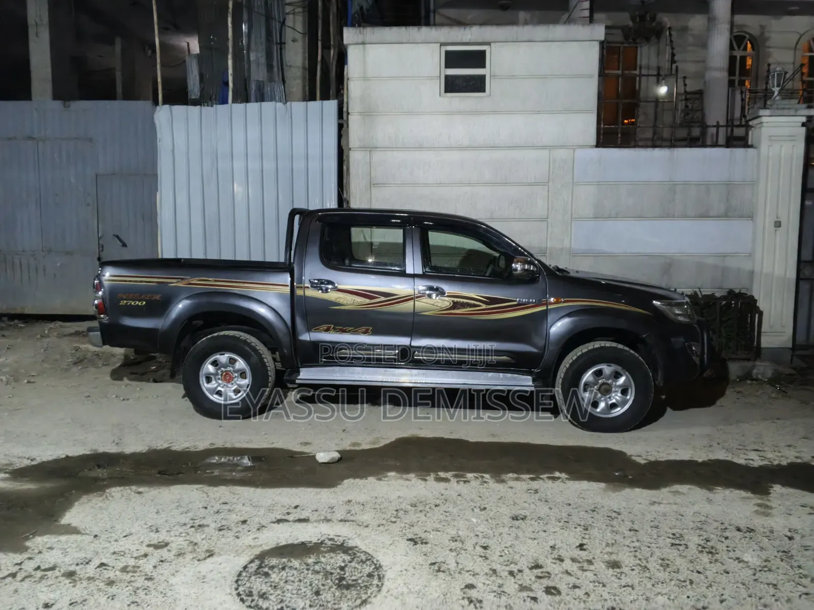 Toyota Hilux 2015 Gray