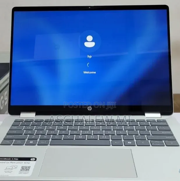New Laptop HP OmniBook 5 14" 16GB Intel Core 7 SSD 512GB