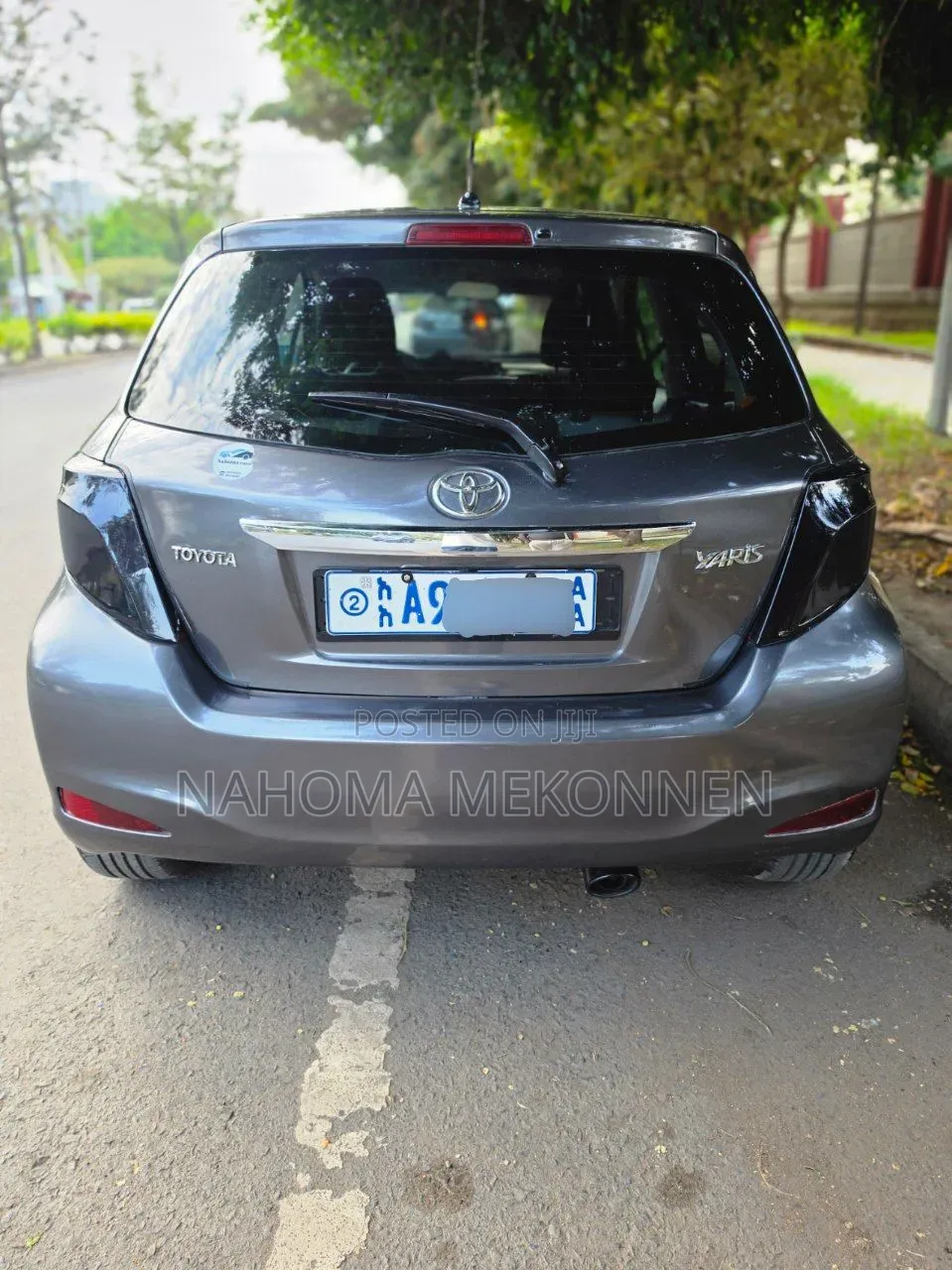 Toyota Yaris 2011 Gray