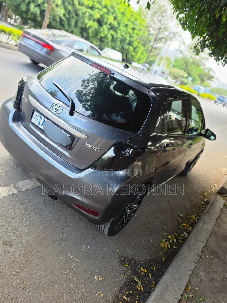 Toyota Yaris 2011 Gray