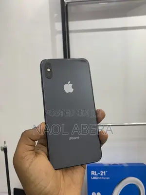 New Apple iPhone XS Max 64 GB Black