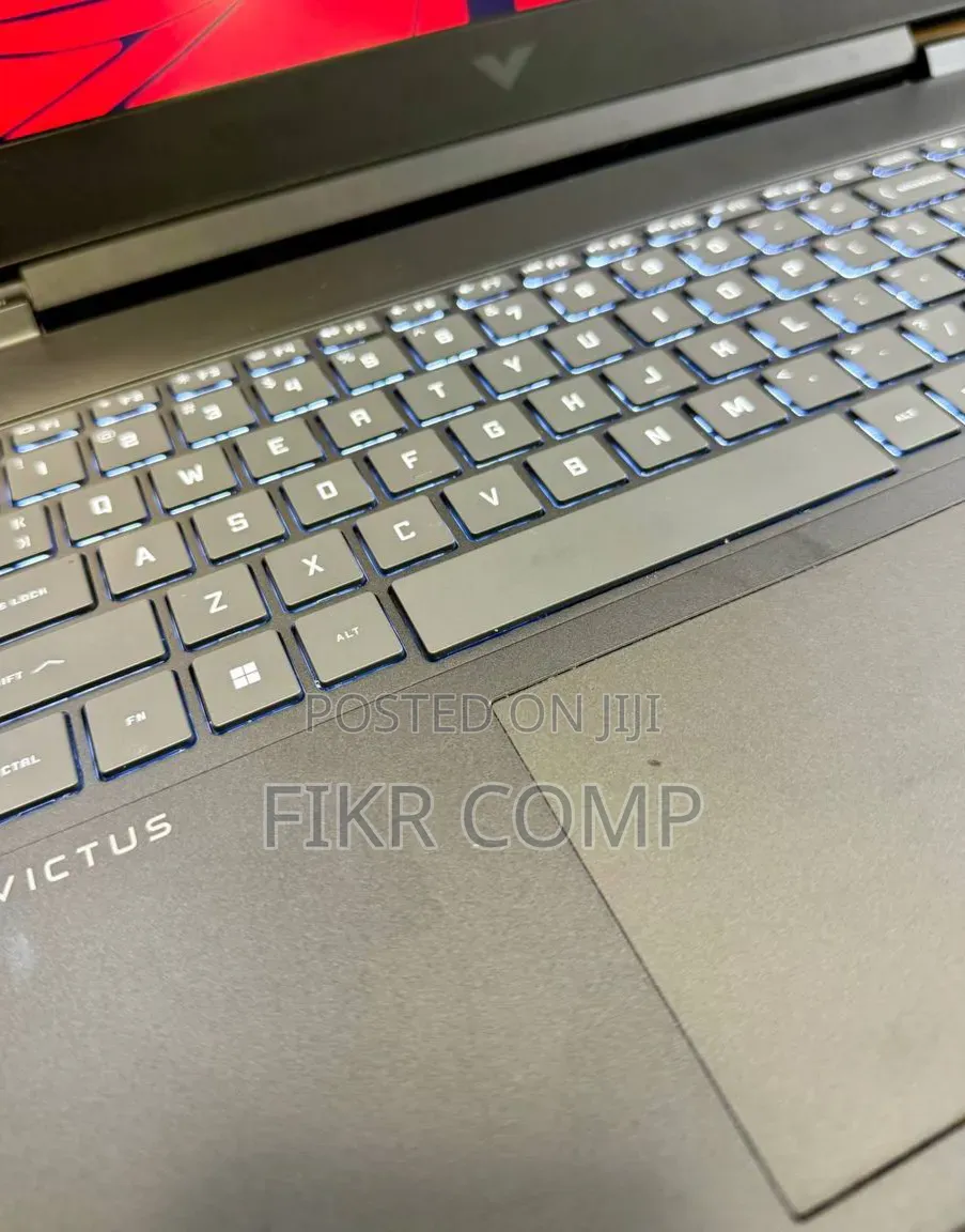 New Laptop HP Victus 15 16GB Intel Core i7 SSD 1T