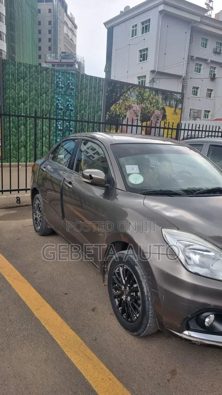 Suzuki Dzire 2021 Gray