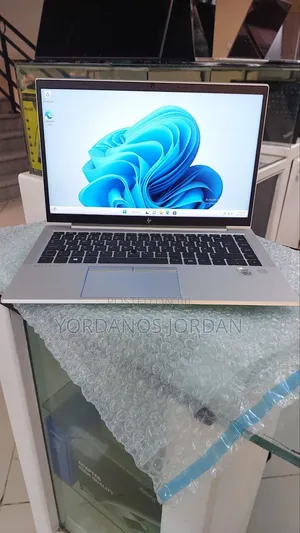 New Laptop HP EliteBook 830 G7 16GB Intel Core i5 SSD 512GB