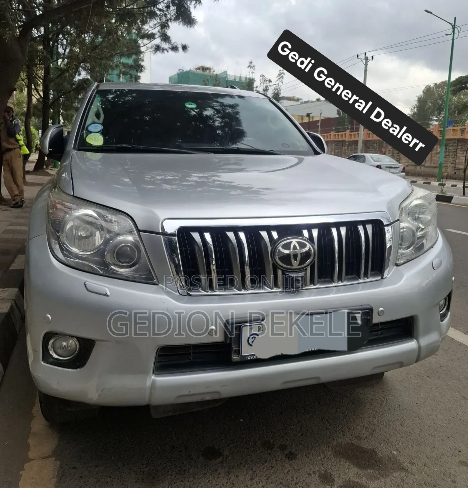 Toyota Land Cruiser Prado 2013 Silver