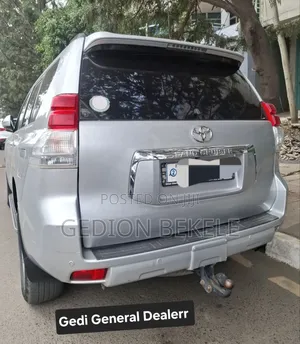 Toyota Land Cruiser Prado 2013 Silver