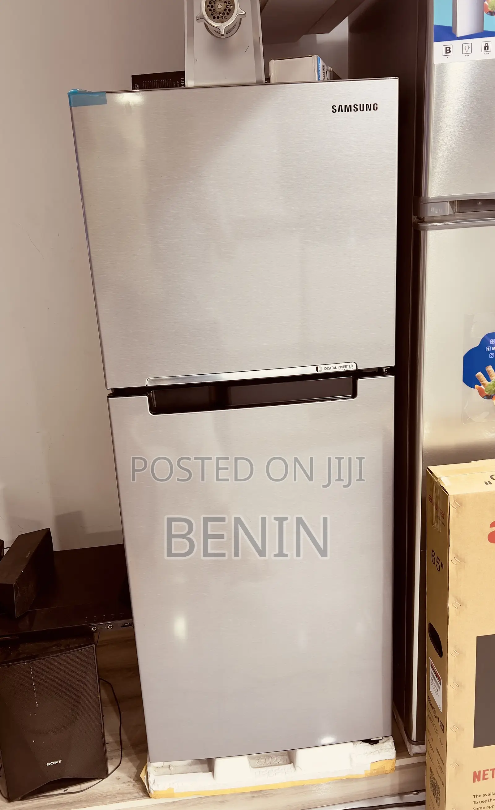 Samsung Refrigerator 260.Litter Fan System Deliver